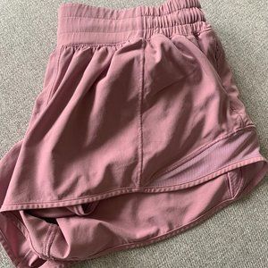 Lululemon Pink Low Rise Hotty Hot Short - Size 6